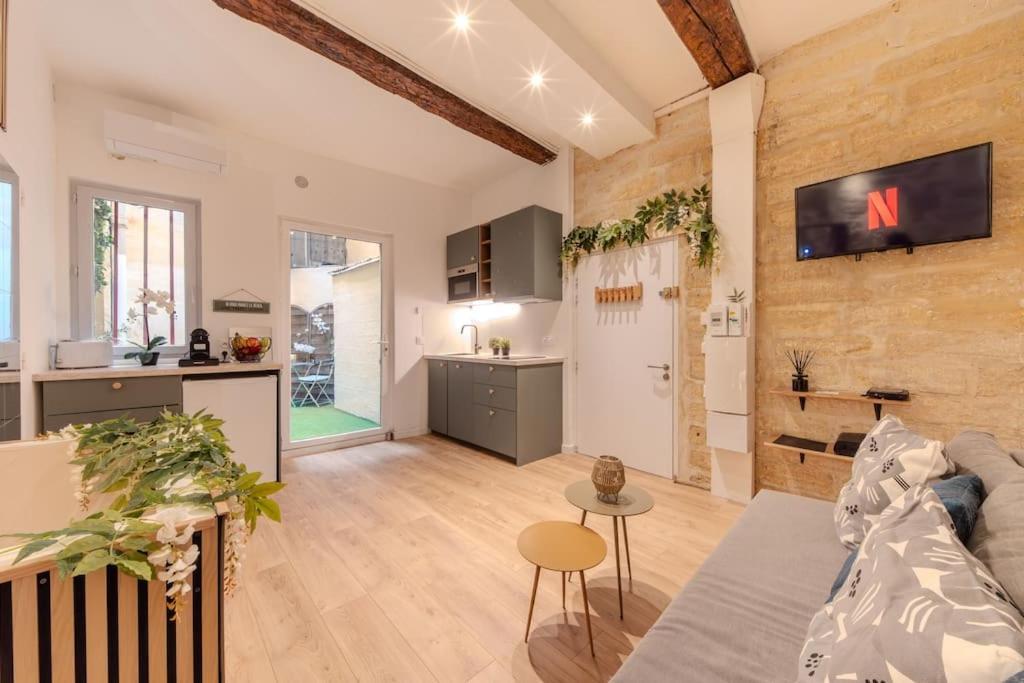 La Suite Eximia Avec Patio - Parking Souterrain Inclus - Centre Historique مونبيلييه المظهر الخارجي الصورة
